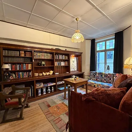 Our Hippie Castle - Unique Bohemian For Up To 10 Guests