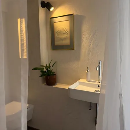 Our Hippie Castle - Unique Bohemian Guest house