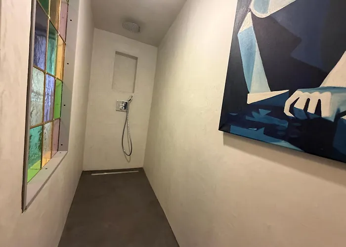 Our Hippie Castle - Unique Bohemian For Up To 10 Guests 게스트하우스