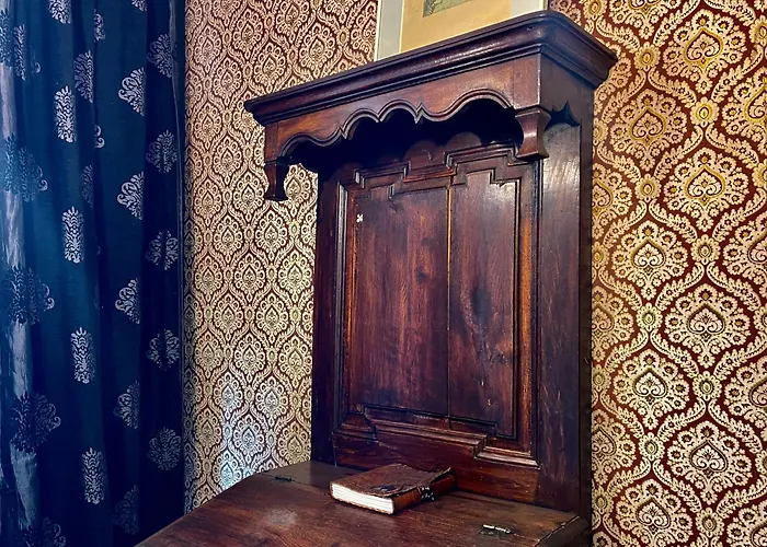 Our Hippie Castle - Unique Bohemian For Up To 10 Guests 게스트하우스